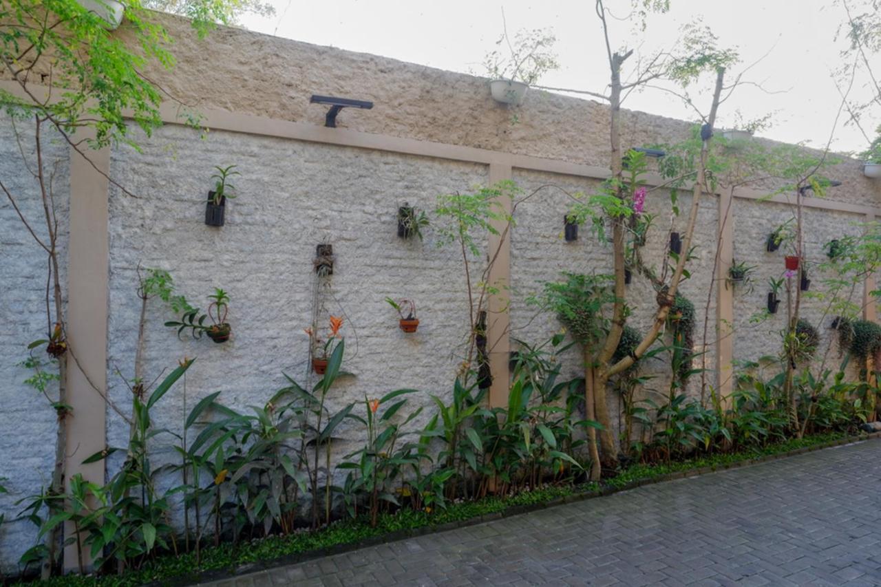 Reddoorz Syariah At Omah Sawah Hotel Balong  Exterior foto